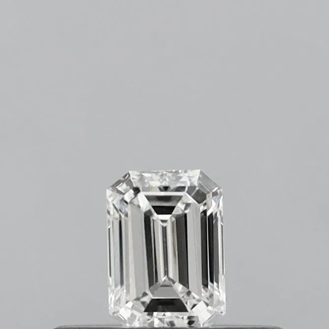 0.20ct Emerald Lab Grown Diamond (Colour F, Clarity VVS1, IGI Certified)