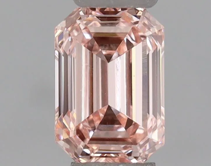0.46ct Emerald Lab Grown Diamond (Colour Fancy Intense Pink, Clarity VS1, IGI Certified)
