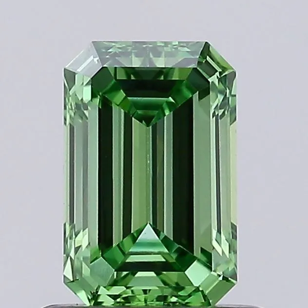 0.68ct Emerald Lab Grown Diamond (Colour Fancy Vivid Green, Clarity VVS2, IGI Certified)