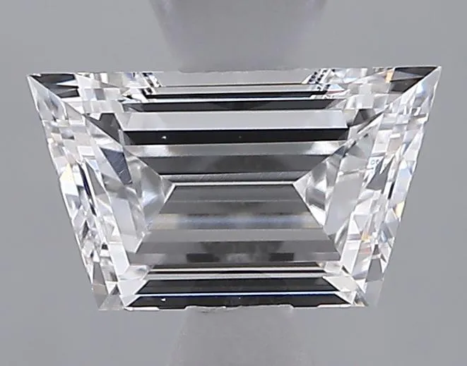 0.73ct Trapeze Lab Grown Diamond (Colour E, Clarity VVS2, IGI Certified)