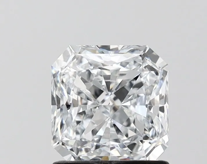 1.07ct Square radiant Lab Grown Diamond (Colour E, Clarity VVS2, IGI Certified)