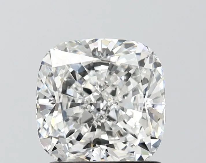 1.54ct Cushion modified Lab Grown Diamond (Colour E, Clarity VVS2, IGI Certified)