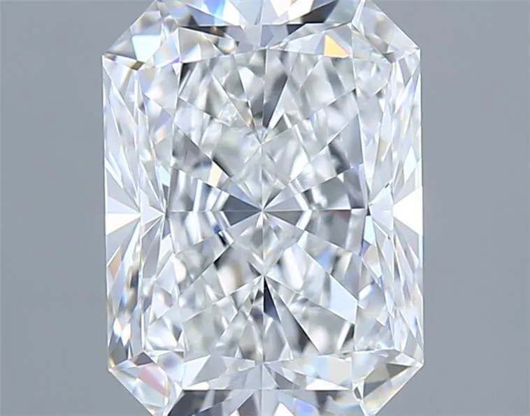 1.90ct Radiant Lab Grown Diamond (Colour D, Clarity VVS1, IGI Certified)