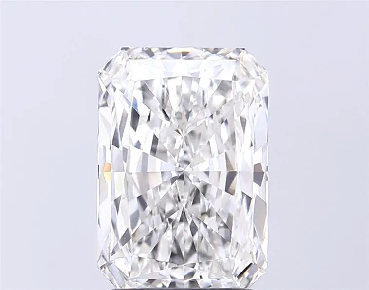 1.94ct Radiant Lab Grown Diamond (Colour E, Clarity VVS1, IGI Certified)
