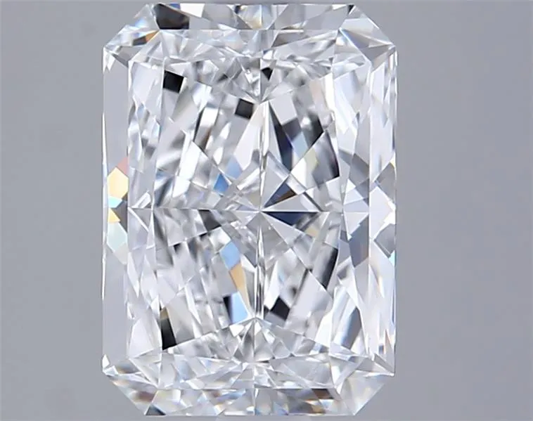 2.01ct Radiant Lab Grown Diamond (Colour D, Clarity SI1, IGI Certified)