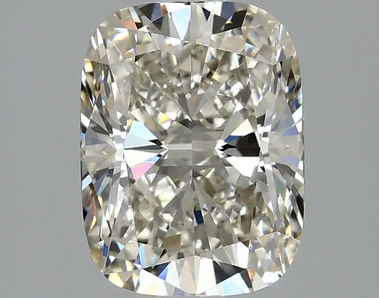 2.06ct Cushion brilliant Lab Grown Diamond (Colour I, Clarity VVS2, IGI Certified)