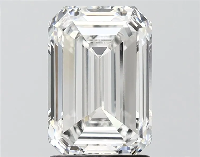 2.09ct Emerald Lab Grown Diamond (Colour E, Clarity VVS1, IGI Certified)
