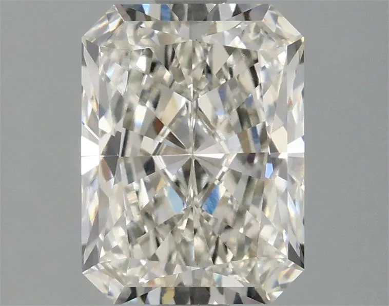 2.09ct Radiant Lab Grown Diamond (Colour H, Clarity VS1, IGI Certified)