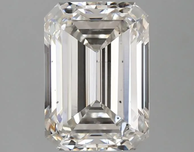 2.10ct Emerald Lab Grown Diamond (Colour G, Clarity SI1, IGI Certified)