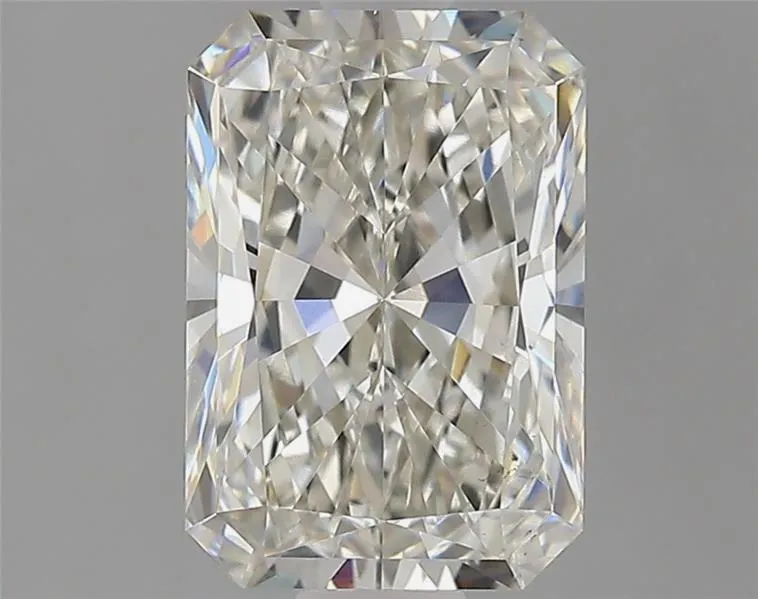 2.10ct Radiant Lab Grown Diamond (Colour H, Clarity VS2, IGI Certified)