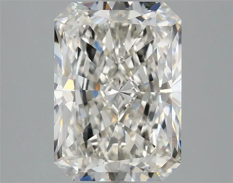 2.41ct Radiant Lab Grown Diamond (Colour H, Clarity VS1, IGI Certified)