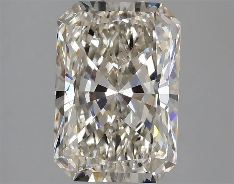 2.51ct Radiant Lab Grown Diamond (Colour H, Clarity VS1, IGI Certified)