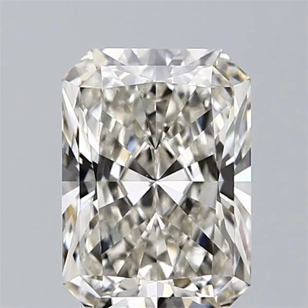 2.53ct Radiant Lab Grown Diamond (Colour I, Clarity VVS2, IGI Certified)