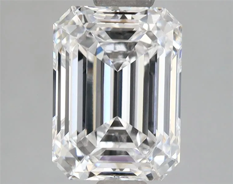 2.54ct Emerald Lab Grown Diamond (Colour D, Clarity VVS1, IGI Certified)