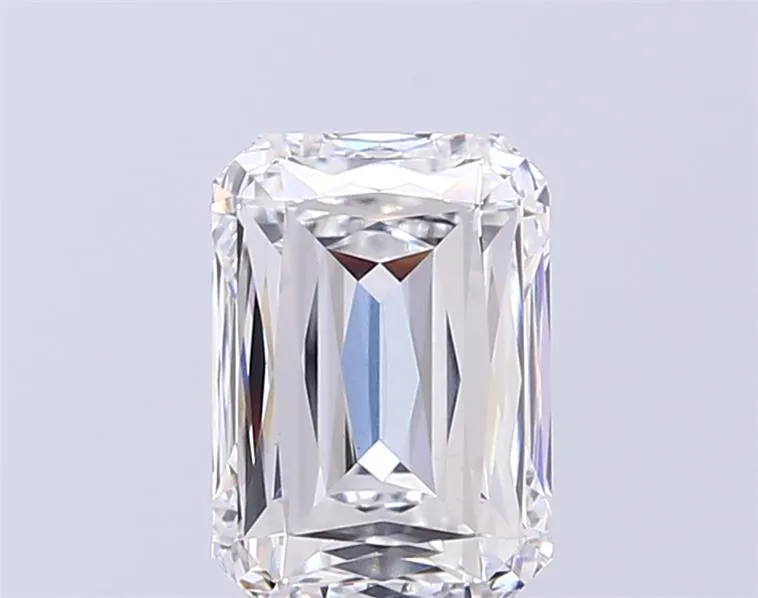 2.71ct Radiant Lab Grown Diamond (Colour D, Clarity VVS2, IGI Certified)