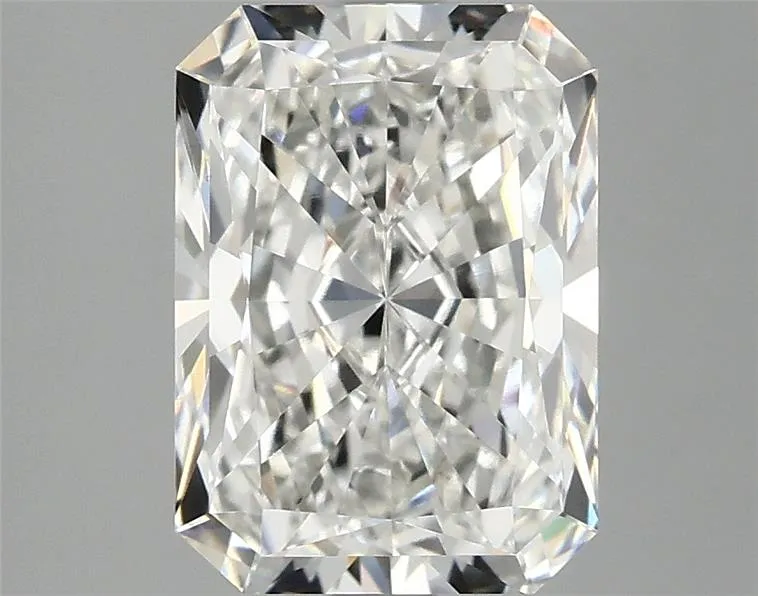 2.90ct Radiant Lab Grown Diamond (Colour F, Clarity VVS2, IGI Certified)