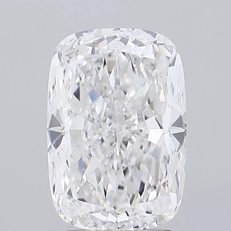 3.02ct Cushion modified Lab Grown Diamond (Colour E, Clarity VVS1, IGI Certified)