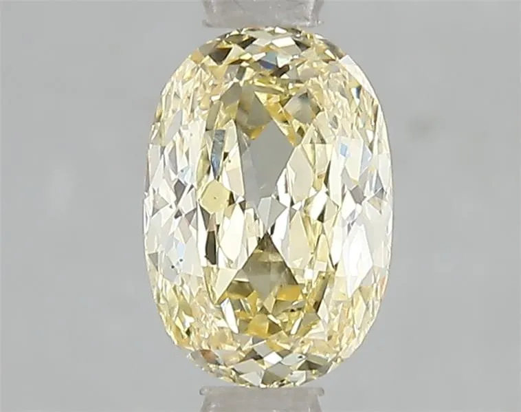 3.02ct Oval Lab Grown Diamond (Colour Fancy Intense Yellow, Clarity VVS2, IGI Certified)