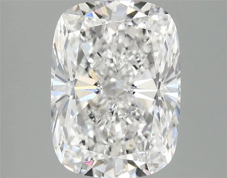 3.03ct Cushion modified Lab Grown Diamond (Colour E, Clarity VVS2, IGI Certified)