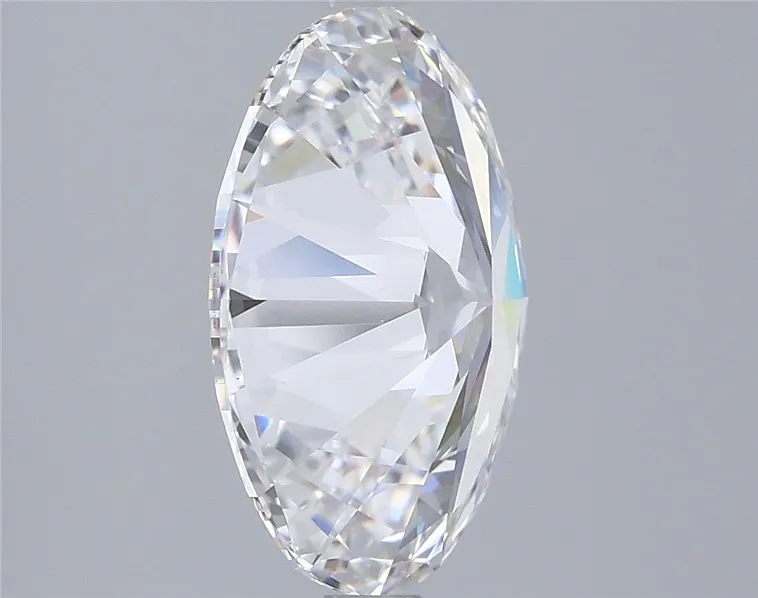 3.03ct Oval Lab Grown Diamond (Colour E, Clarity VVS2, IGI Certified)