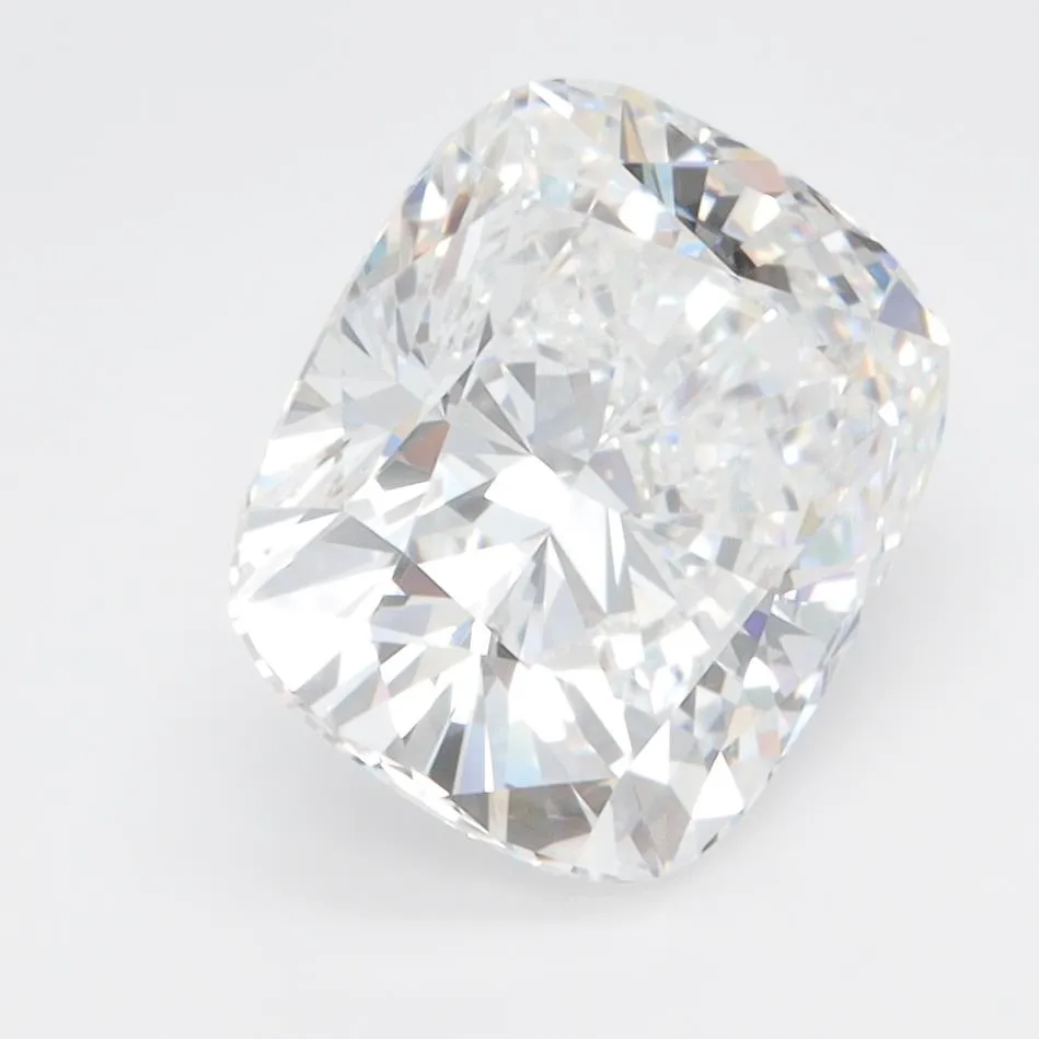 3.07ct Cushion brilliant Lab Grown Diamond (Colour D, Clarity VVS1, GIA Certified)