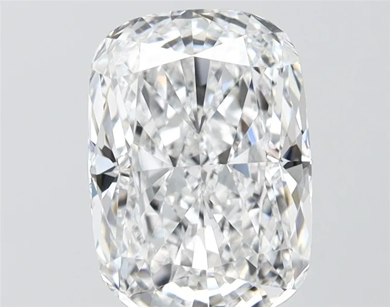 3.07ct Cushion modified Lab Grown Diamond (Colour D, Clarity VVS1, IGI Certified)