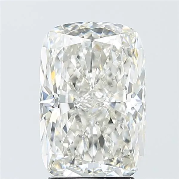 3.10ct Cushion modified Lab Grown Diamond (Colour G, Clarity VVS2, IGI Certified)