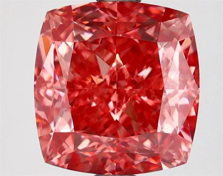3.14ct Cushion modified Lab Grown Diamond (Colour Fancy Vivid Pink, Clarity VVS2, IGI Certified)