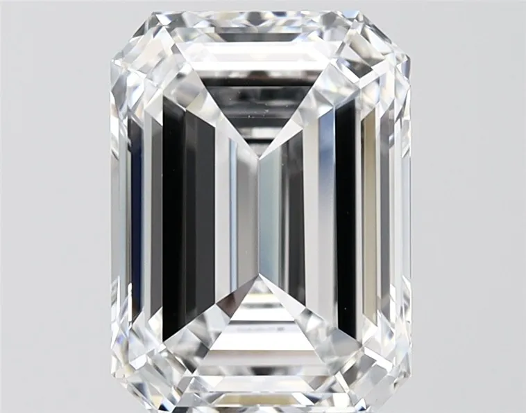 3.15ct Emerald Lab Grown Diamond (Colour D, Clarity VVS2, IGI Certified)