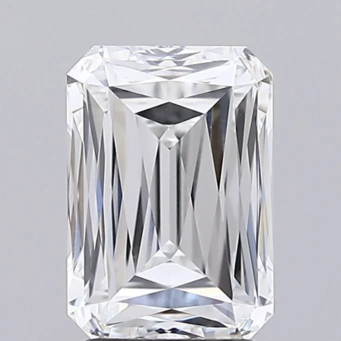 3.16ct Radiant Lab Grown Diamond (Colour E, Clarity VVS1, IGI Certified)