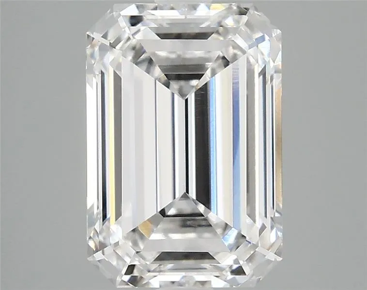 3.20ct Emerald Lab Grown Diamond (Colour D, Clarity VVS2, IGI Certified)