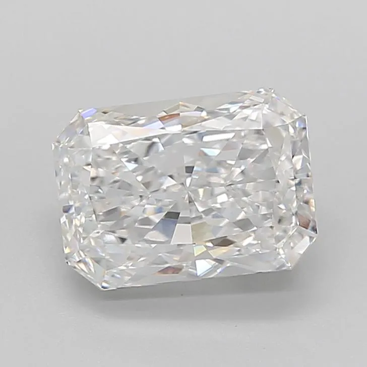 3.25ct Radiant Lab Grown Diamond (Colour D, Clarity VVS2, IGI Certified)