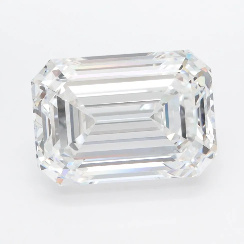 3.28ct Emerald Lab Grown Diamond (Colour D, Clarity VVS1, GIA Certified)