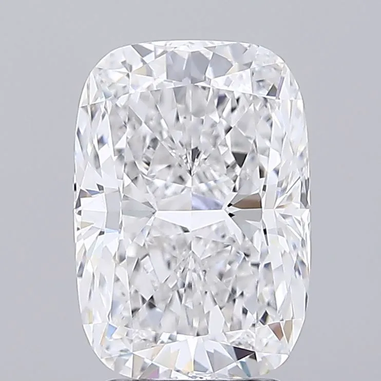 3.41ct Cushion modified Lab Grown Diamond (Colour D, Clarity VVS2, IGI Certified)