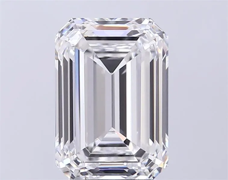 3.42ct Emerald Lab Grown Diamond (Colour D, Clarity VVS2, IGI Certified)