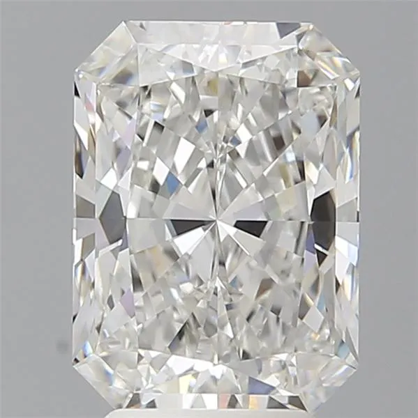 3.59ct Radiant Lab Grown Diamond (Colour F, Clarity VVS2, IGI Certified)
