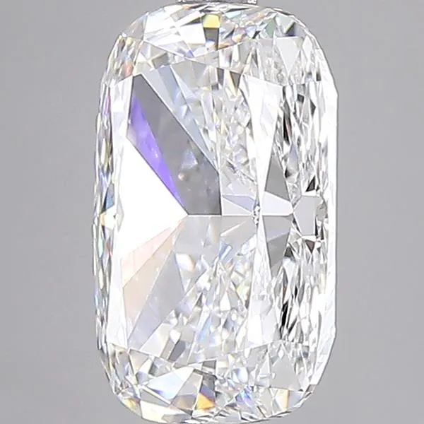 3.71ct Cushion modified Lab Grown Diamond (Colour E, Clarity VVS2, IGI Certified)