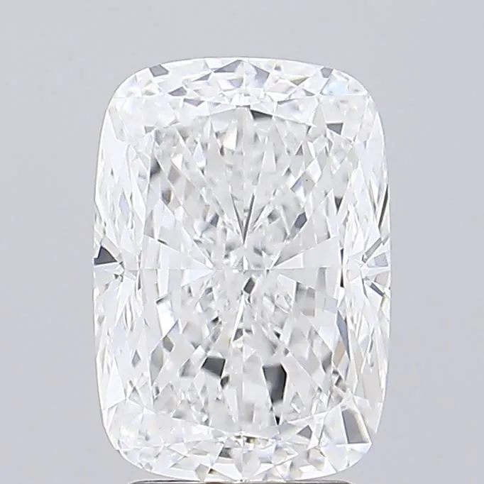 3.87ct Cushion modified Lab Grown Diamond (Colour D, Clarity VVS2, IGI Certified)