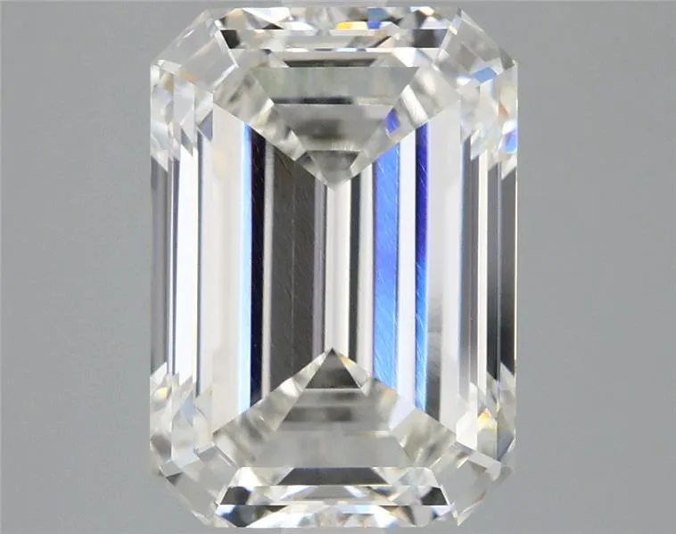3.87ct Emerald Lab Grown Diamond (Colour F, Clarity VVS1, IGI Certified)