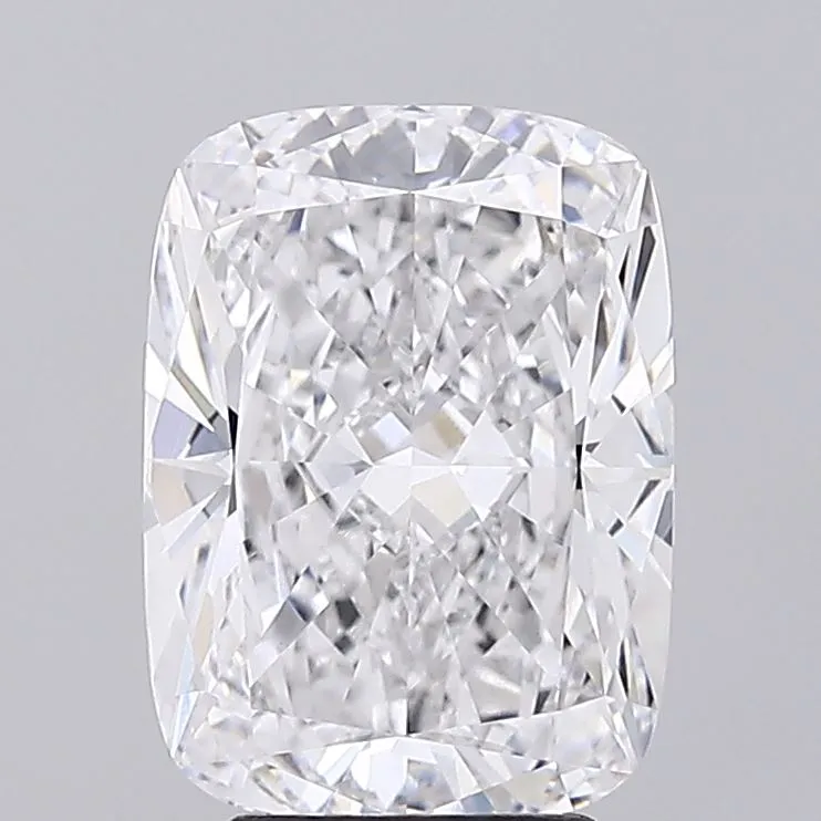 4.01ct Cushion modified Lab Grown Diamond (Colour D, Clarity VVS1, IGI Certified)