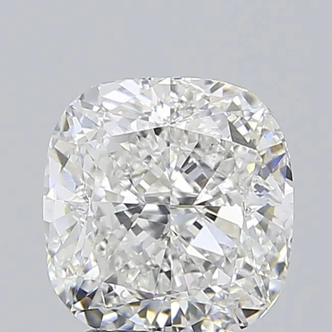 4.01ct Cushion modified Lab Grown Diamond (Colour E, Clarity VS1, IGI Certified)