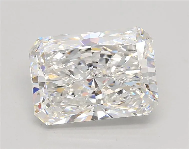 4.01ct Radiant Lab Grown Diamond (Colour D, Clarity VS1, IGI Certified)