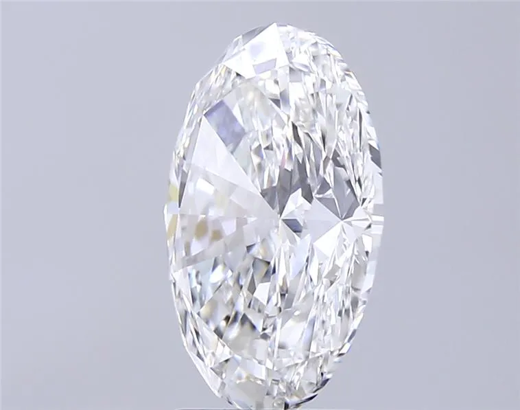 4.02ct Oval Lab Grown Diamond (Colour F, Clarity VVS2, IGI Certified)