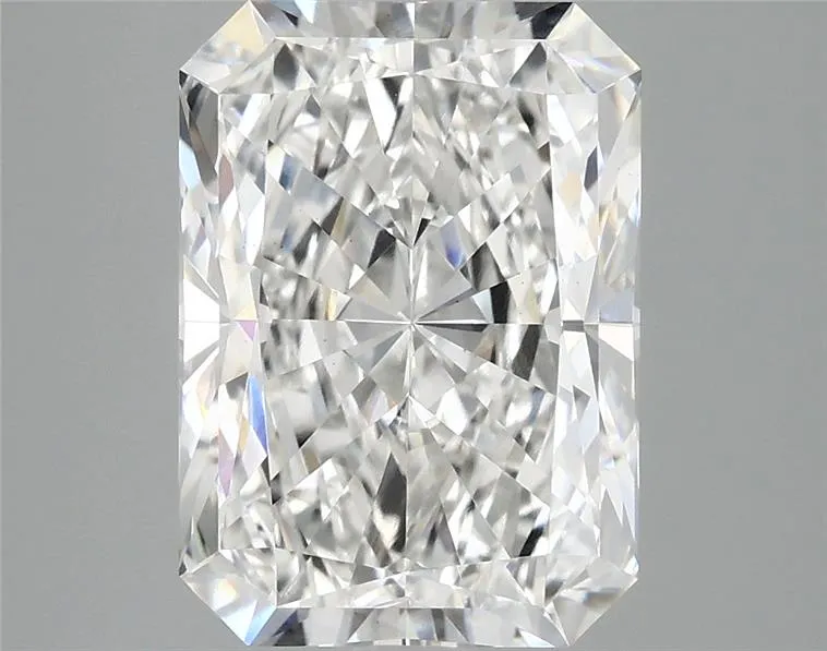 4.03ct Radiant Lab Grown Diamond (Colour G, Clarity VS1, IGI Certified)