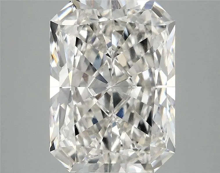 4.03ct Radiant Lab Grown Diamond (Colour G, Clarity VS1, IGI Certified)