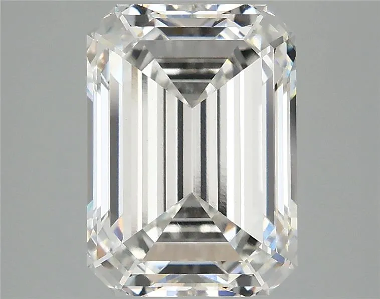 4.04ct Emerald Lab Grown Diamond (Colour F, Clarity VVS2, IGI Certified)