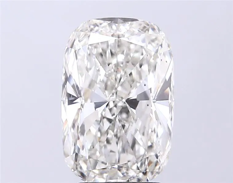 4.05ct Cushion modified Lab Grown Diamond (Colour G, Clarity VS1, IGI Certified)