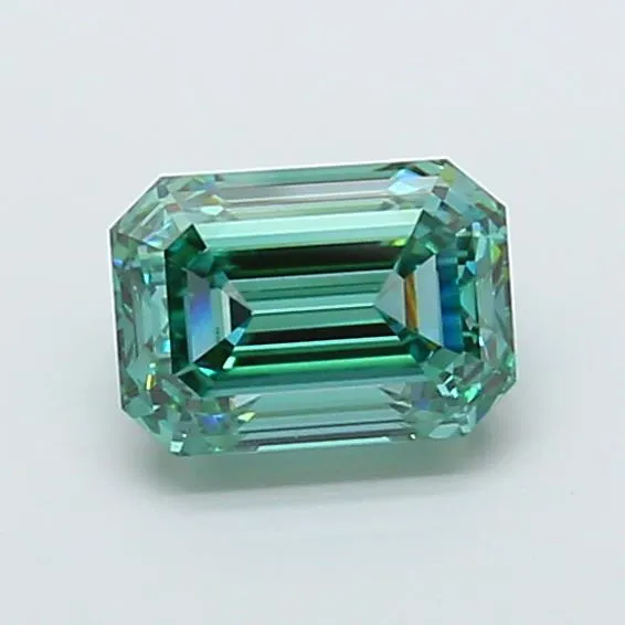 4.06ct Emerald Lab Grown Diamond (Colour Fancy Vivid Green, Clarity VVS2, IGI Certified)