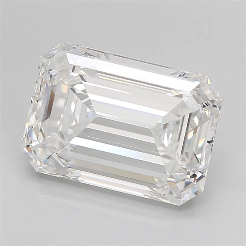 4.10ct Emerald Lab Grown Diamond (Colour E, Clarity VVS1, Cut EX, IGI Certified)