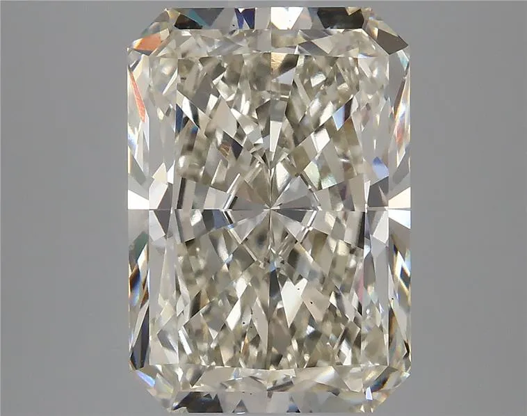 4.13ct Radiant Lab Grown Diamond (Colour I, Clarity VS1, IGI Certified)